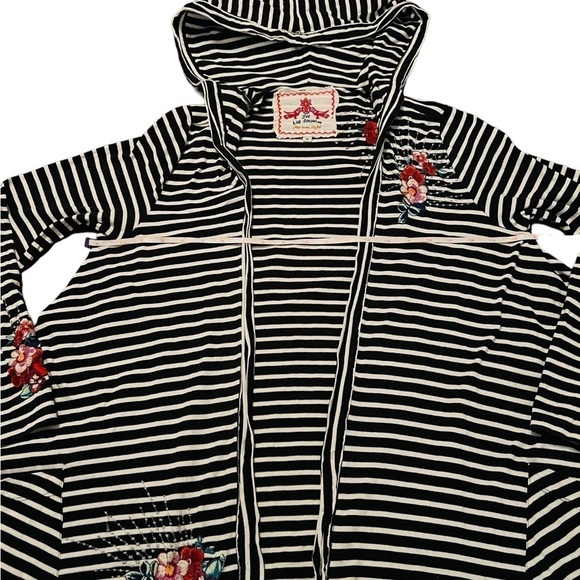 JOHNNY WAS BLACK AND WHITE HOODED OPEN CARDIGAN SIZE MEDIUM - Picture 4 of 11